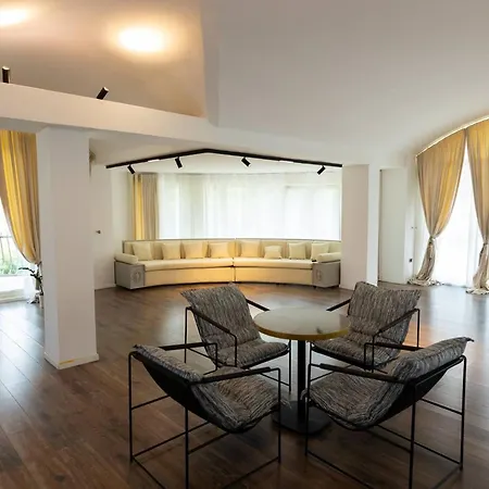 Florence Albania Villa