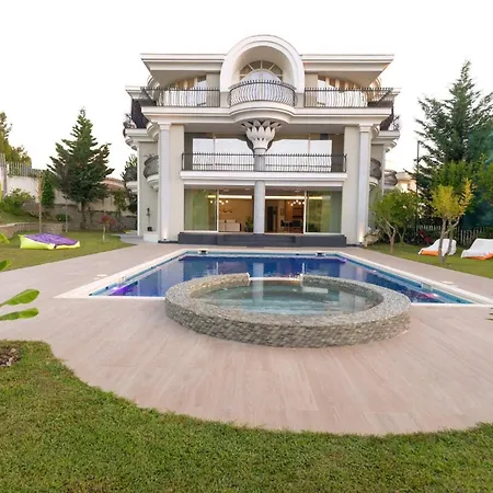 Villa Florence Albania